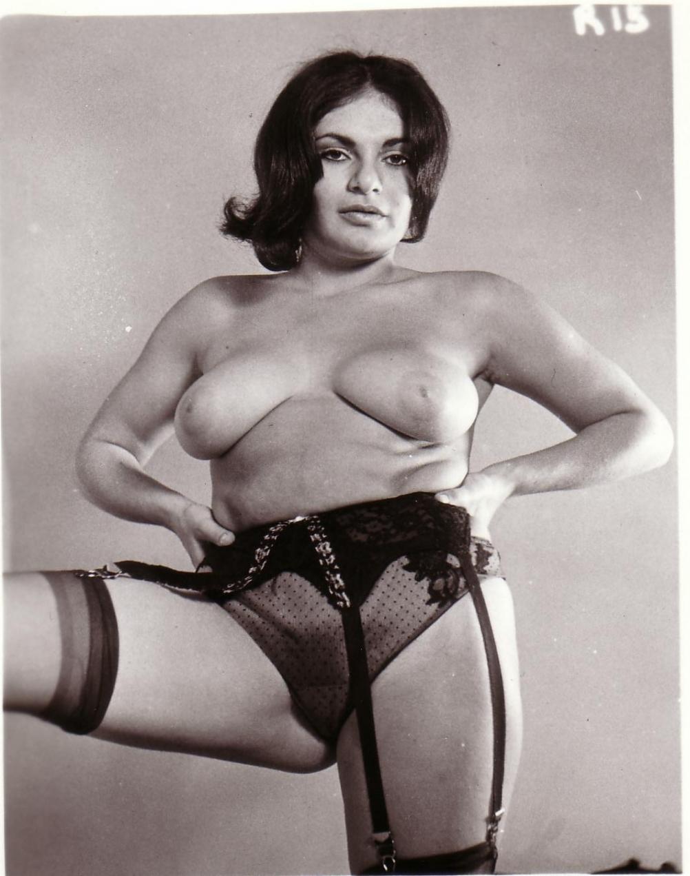 Порноактриса Rodox Хельга