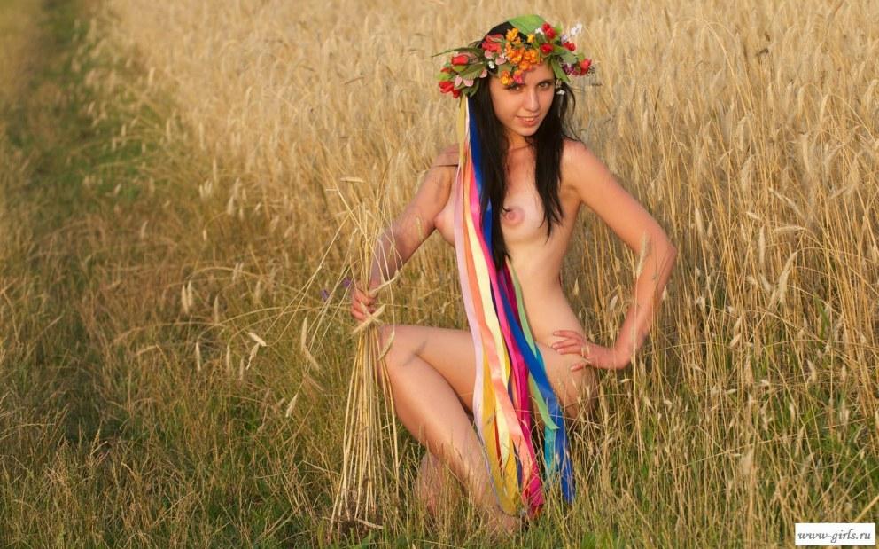 Голые украинские женщины