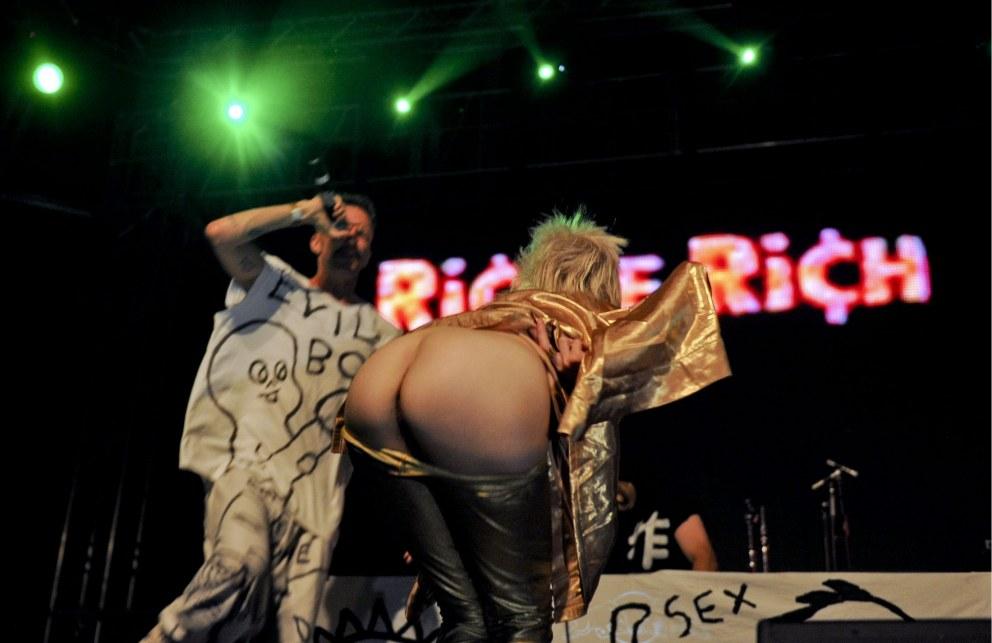 Yolandi Visser горячие