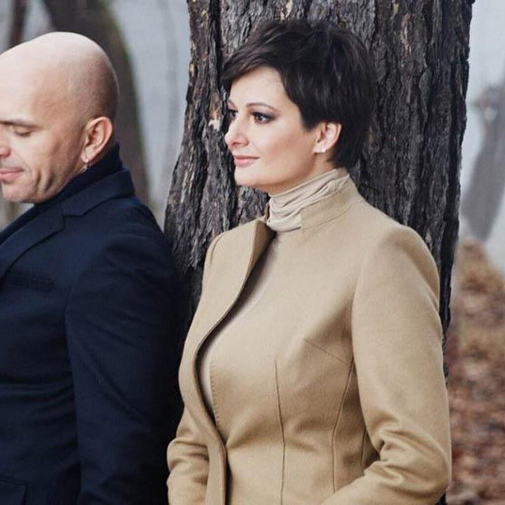 Я тебе не пара голая солистка