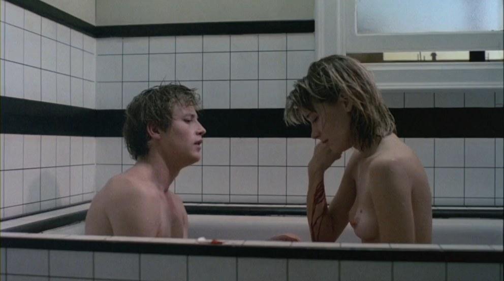 Bridget Fonda hot